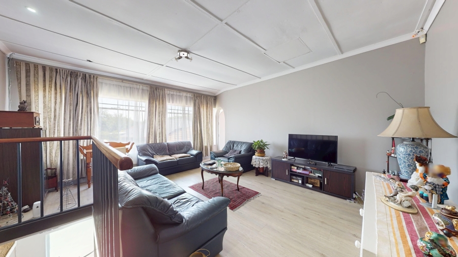 4 Bedroom Property for Sale in Parkdene Gauteng