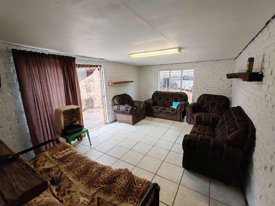 3 Bedroom Property for Sale in Kwaggasrand Gauteng