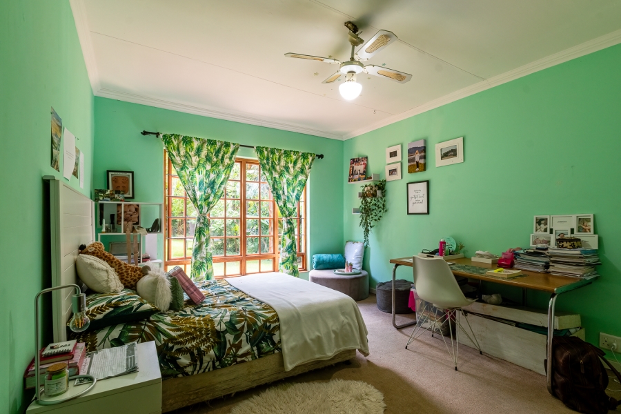 5 Bedroom Property for Sale in Brummeria Gauteng