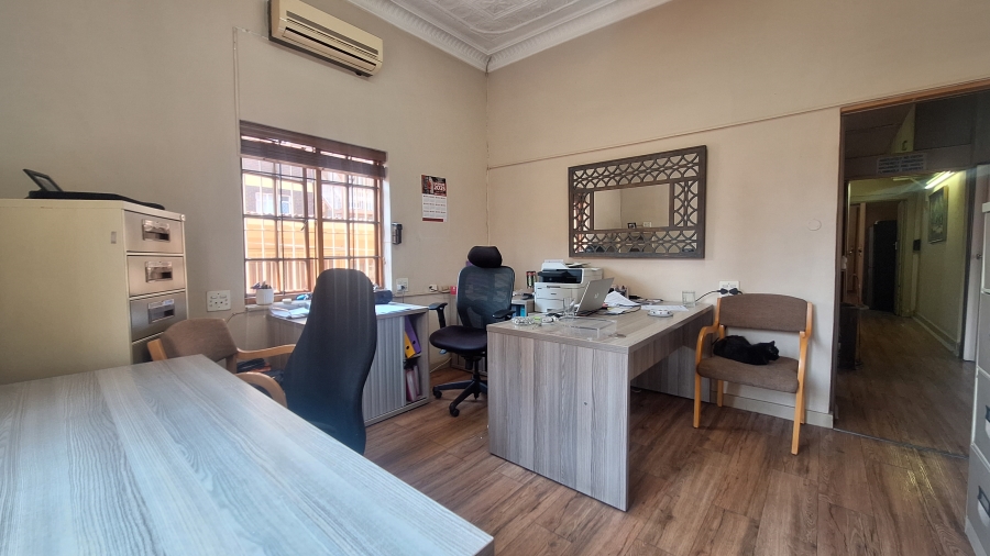 3 Bedroom Property for Sale in Sunnyside Gauteng