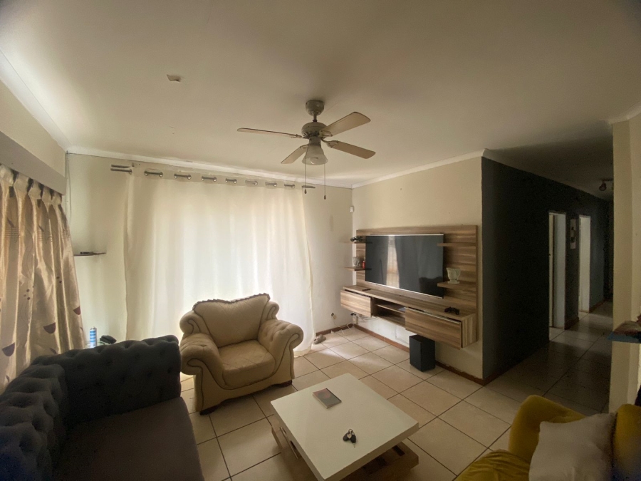 3 Bedroom Property for Sale in Meyerton Park Gauteng