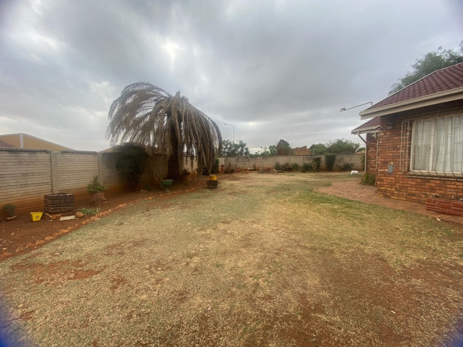 3 Bedroom Property for Sale in Meyerton Park Gauteng