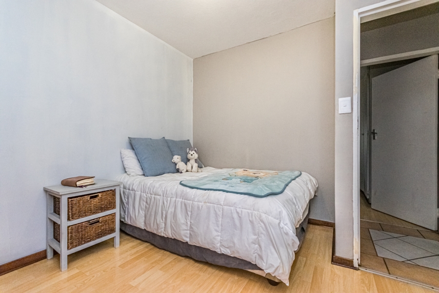 2 Bedroom Property for Sale in Die Hoewes Gauteng