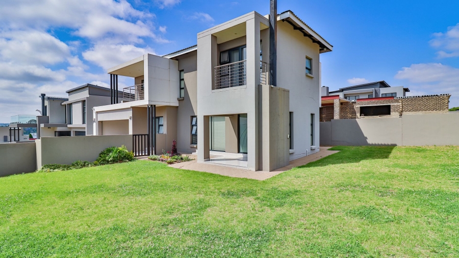 3 Bedroom Property for Sale in Blue Hills Gauteng