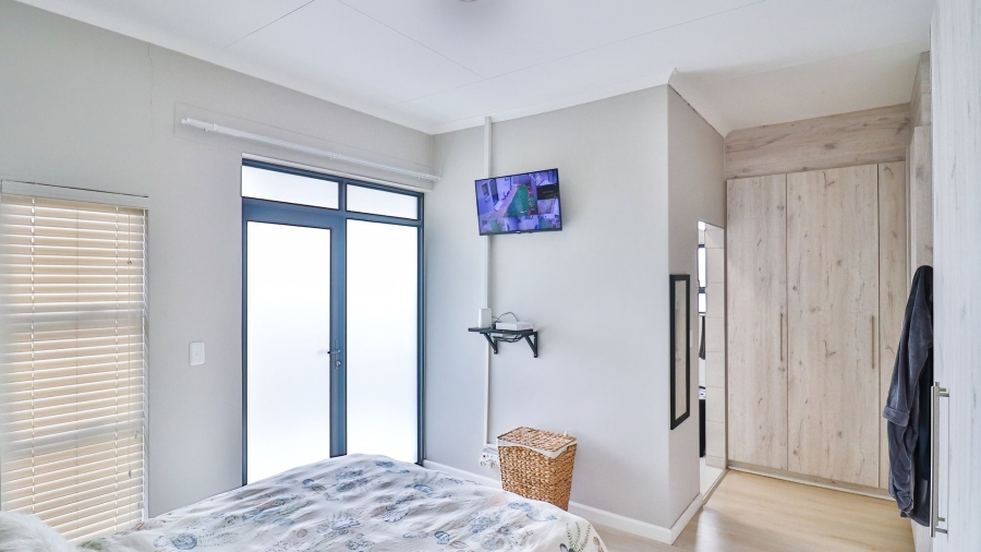 3 Bedroom Property for Sale in Blue Hills Gauteng