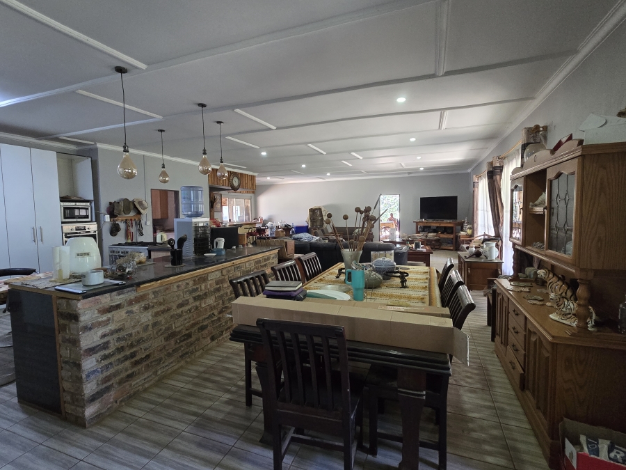 3 Bedroom Property for Sale in Louisrus Gauteng