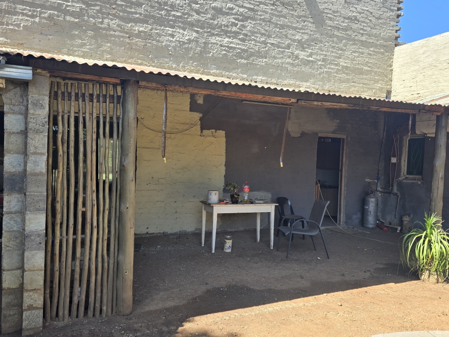 3 Bedroom Property for Sale in Louisrus Gauteng