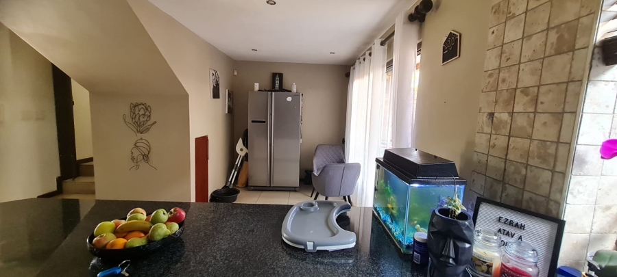 2 Bedroom Property for Sale in Edenvale Central Gauteng