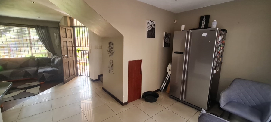 2 Bedroom Property for Sale in Edenvale Central Gauteng
