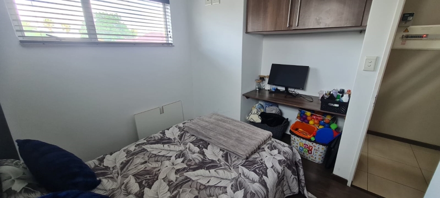 2 Bedroom Property for Sale in Edenvale Central Gauteng