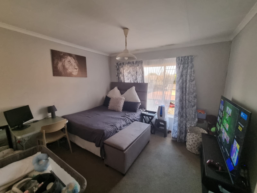 2 Bedroom Property for Sale in Willow Park Manor Gauteng