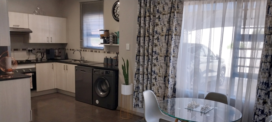 To Let 3 Bedroom Property for Rent in Honeydew Gauteng
