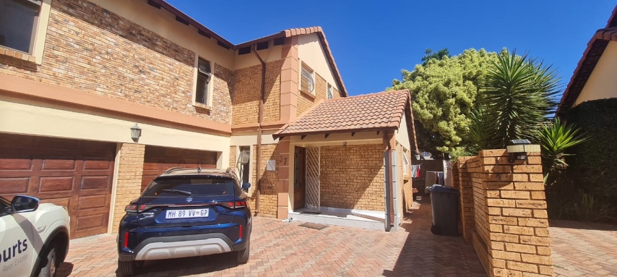 3 Bedroom Property for Sale in Eden Glen Gauteng