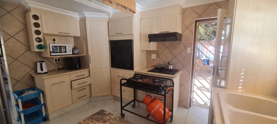 3 Bedroom Property for Sale in Eden Glen Gauteng