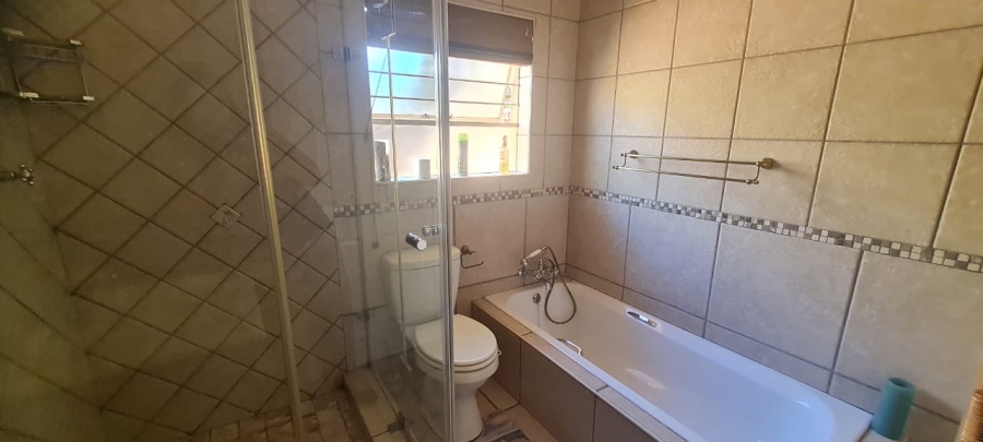 3 Bedroom Property for Sale in Eden Glen Gauteng