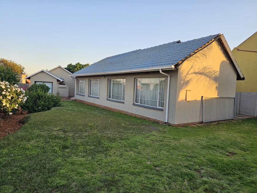 4 Bedroom Property for Sale in Welgedacht Gauteng