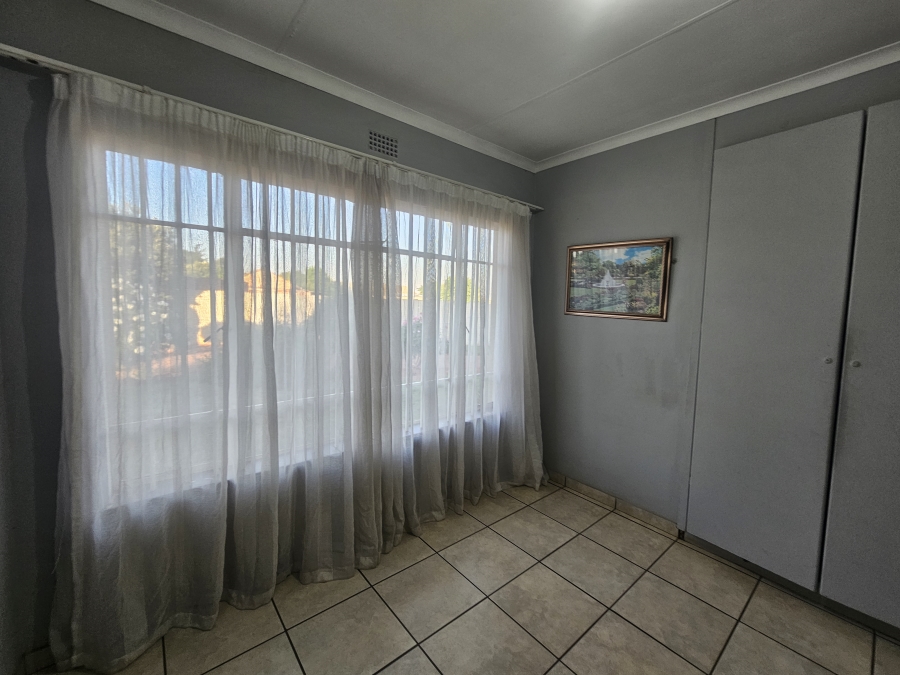 4 Bedroom Property for Sale in Welgedacht Gauteng