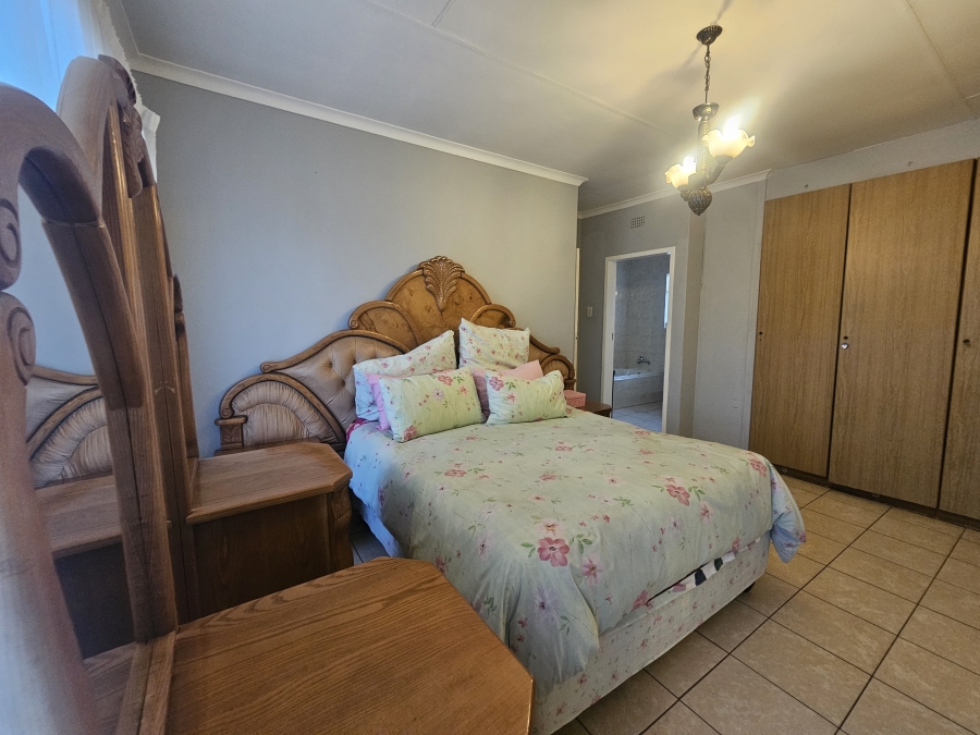 4 Bedroom Property for Sale in Welgedacht Gauteng