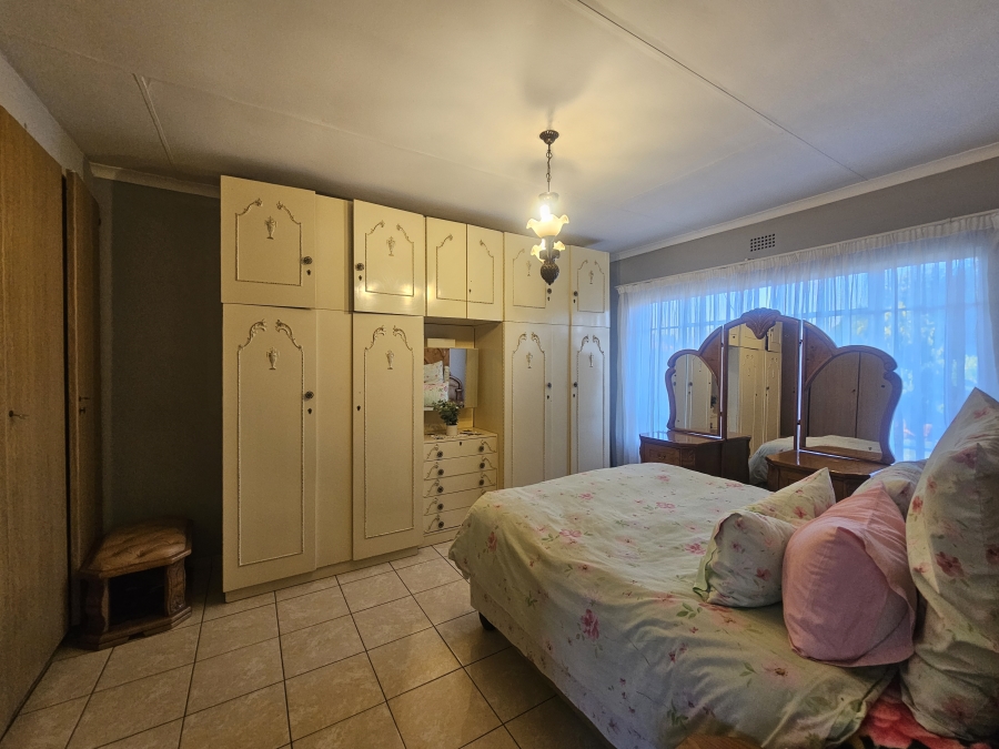 4 Bedroom Property for Sale in Welgedacht Gauteng