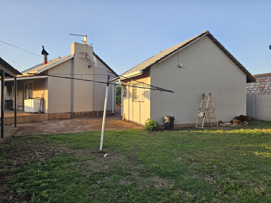 4 Bedroom Property for Sale in Welgedacht Gauteng
