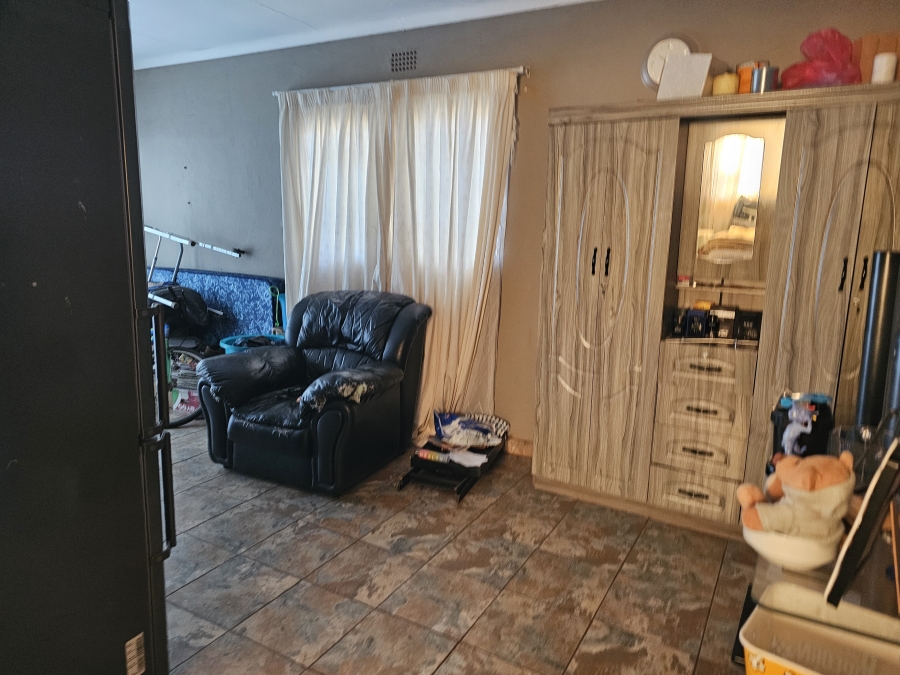 4 Bedroom Property for Sale in Welgedacht Gauteng