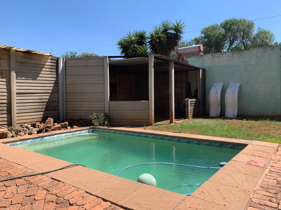 3 Bedroom Property for Sale in Vanderbijlpark CW 2 Gauteng