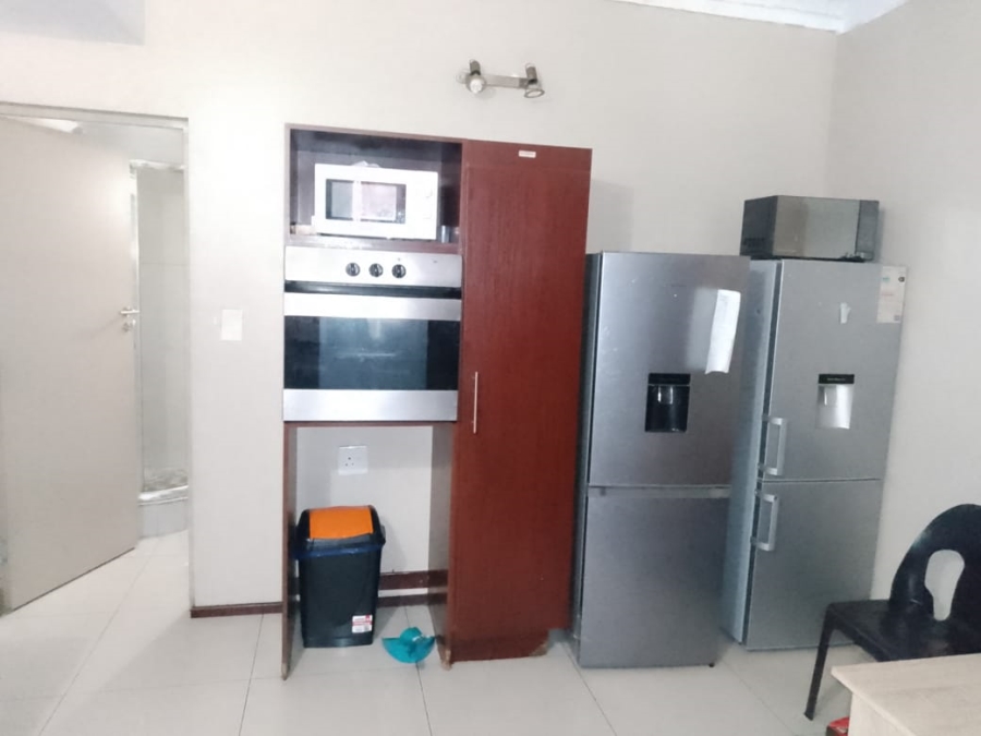 1 Bedroom Property for Sale in Braamfontein Gauteng