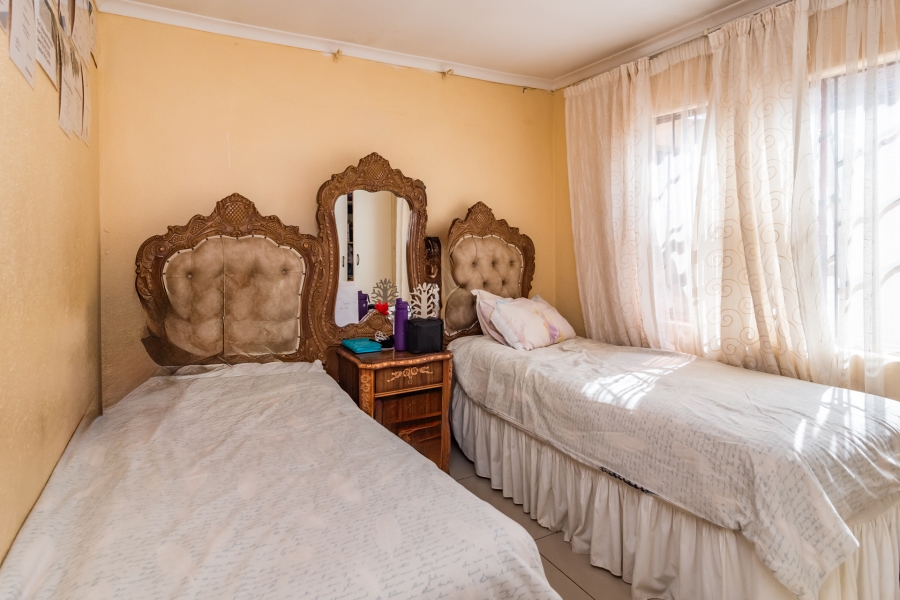 3 Bedroom Property for Sale in Protea Glen Gauteng