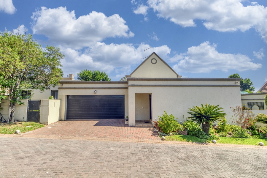 3 Bedroom Property for Sale in Cedar Lakes Gauteng