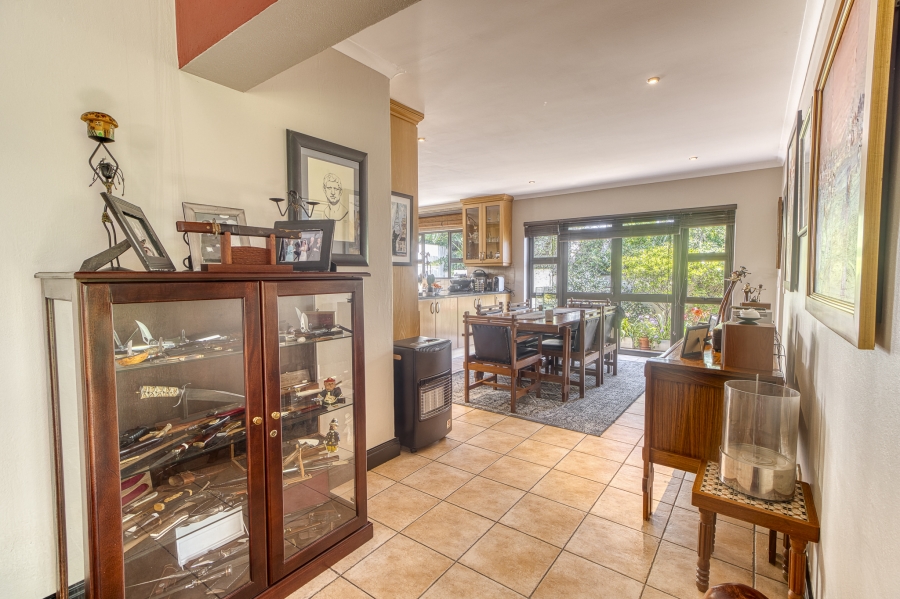 3 Bedroom Property for Sale in Cedar Lakes Gauteng