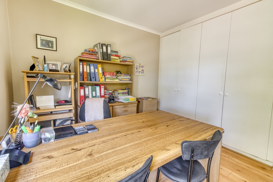 3 Bedroom Property for Sale in Cedar Lakes Gauteng