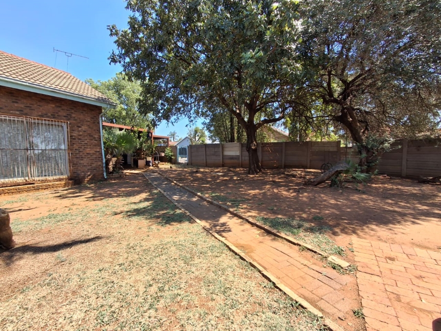 3 Bedroom Property for Sale in Theresa Park Gauteng