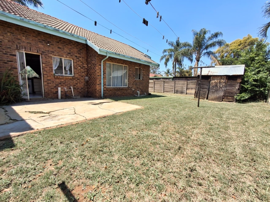 3 Bedroom Property for Sale in Theresa Park Gauteng