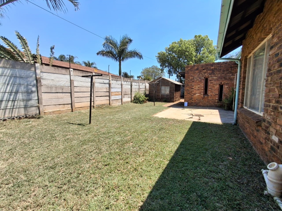3 Bedroom Property for Sale in Theresa Park Gauteng