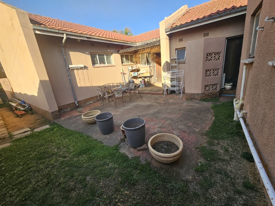 3 Bedroom Property for Sale in Sunair Park Gauteng