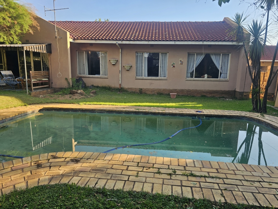 3 Bedroom Property for Sale in Sunair Park Gauteng