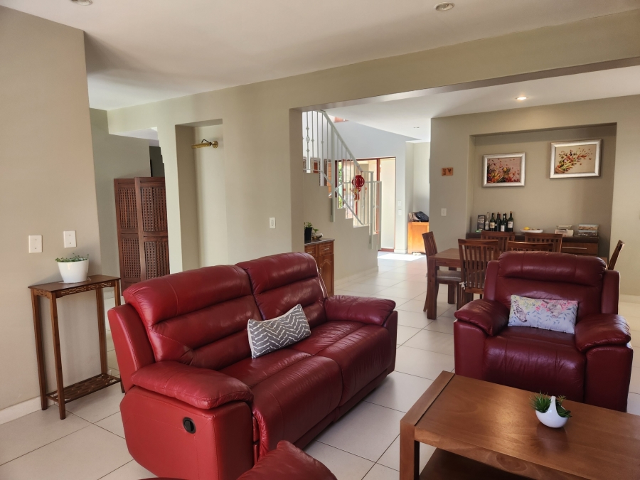 4 Bedroom Property for Sale in Bedford Gardens Gauteng