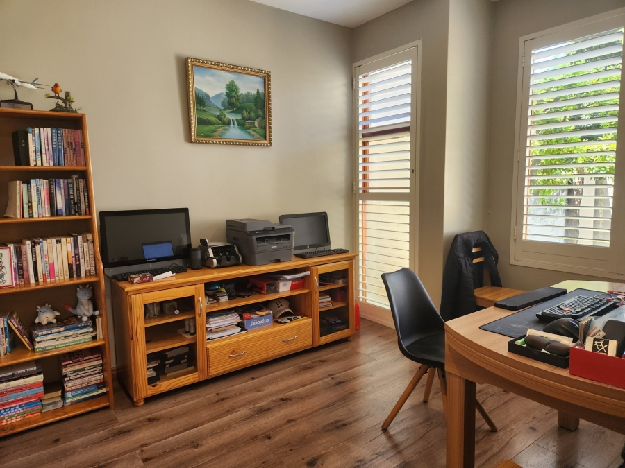 4 Bedroom Property for Sale in Bedford Gardens Gauteng