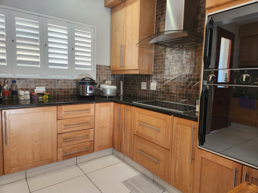 4 Bedroom Property for Sale in Bedford Gardens Gauteng