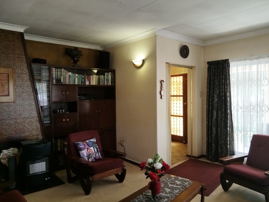 4 Bedroom Property for Sale in Vanderbijlpark SE 7 Gauteng