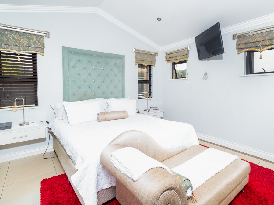 4 Bedroom Property for Sale in North Riding Gauteng