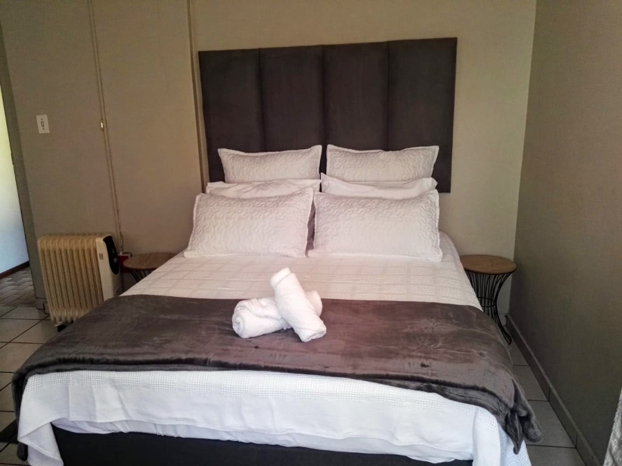 To Let 3 Bedroom Property for Rent in West Turffontein Gauteng