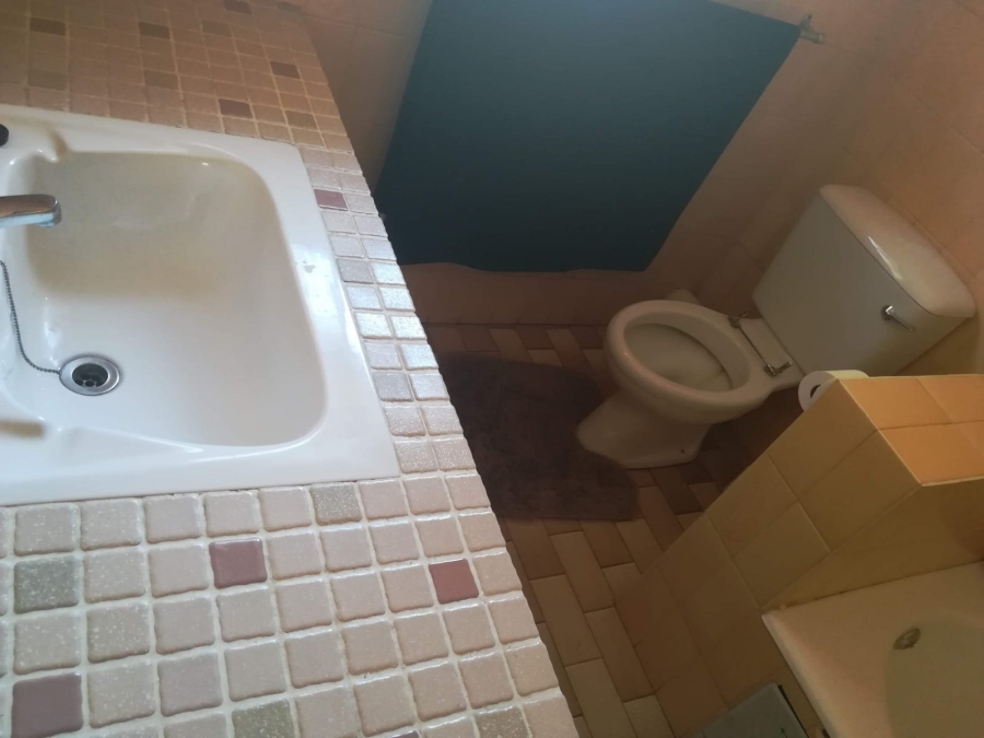 To Let 3 Bedroom Property for Rent in West Turffontein Gauteng