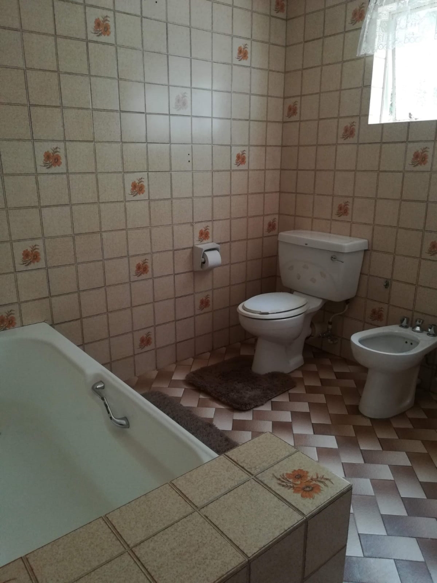 To Let 3 Bedroom Property for Rent in West Turffontein Gauteng