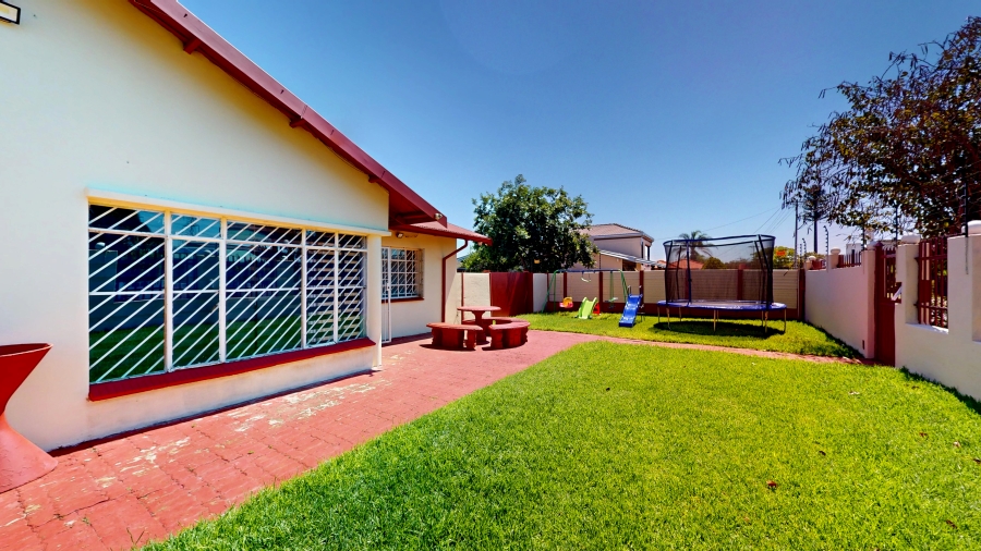 3 Bedroom Property for Sale in West Park Gauteng