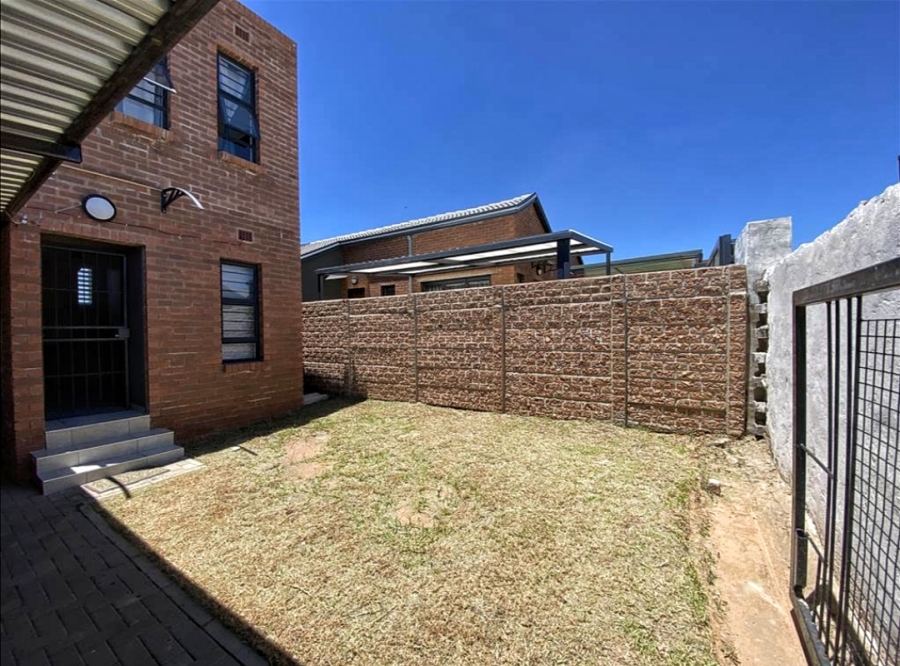 To Let 3 Bedroom Property for Rent in South Hills Gauteng