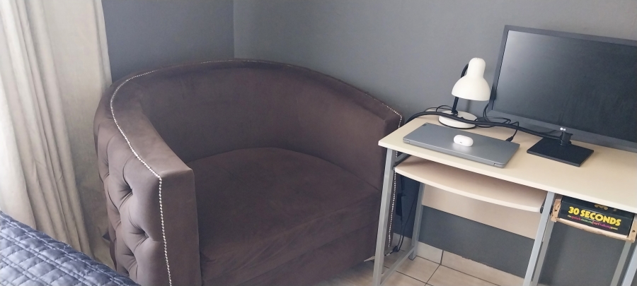 To Let 2 Bedroom Property for Rent in Witpoortjie Gauteng