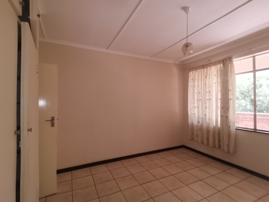 2 Bedroom Property for Sale in Vanderbijlpark CW 2 Gauteng