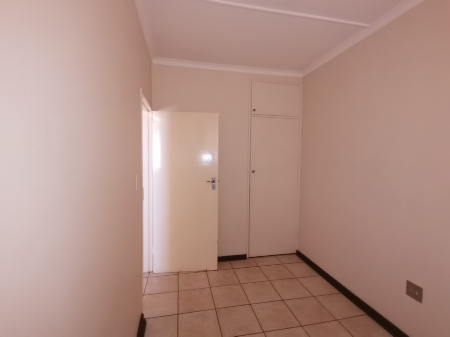 2 Bedroom Property for Sale in Vanderbijlpark CW 2 Gauteng