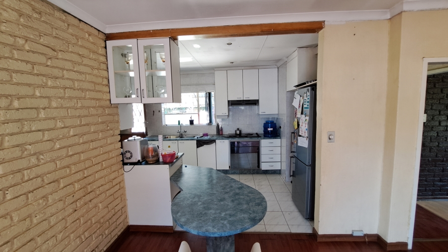 3 Bedroom Property for Sale in Sunward Park Gauteng